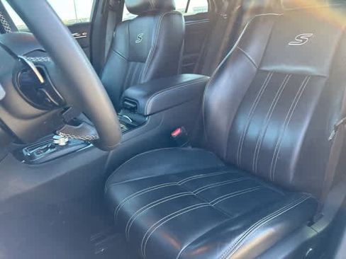 Used 2023 Chrysler 300 S image 21