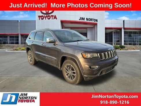 Used 2018 Jeep Grand Cherokee Limited image 1