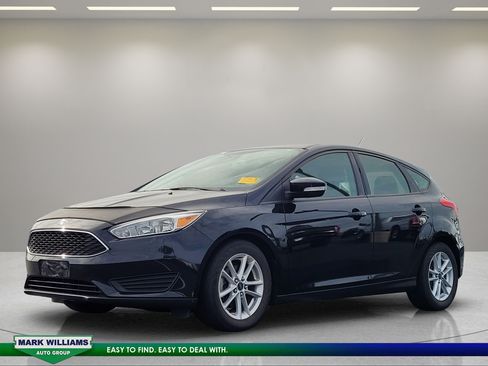Used 2015 Ford Focus SE FWD image 8