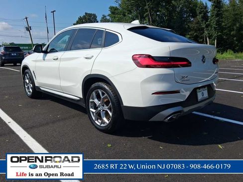 Used 2023 BMW X4 xDrive30i w/ Convenience Package AWD/4WD image 5
