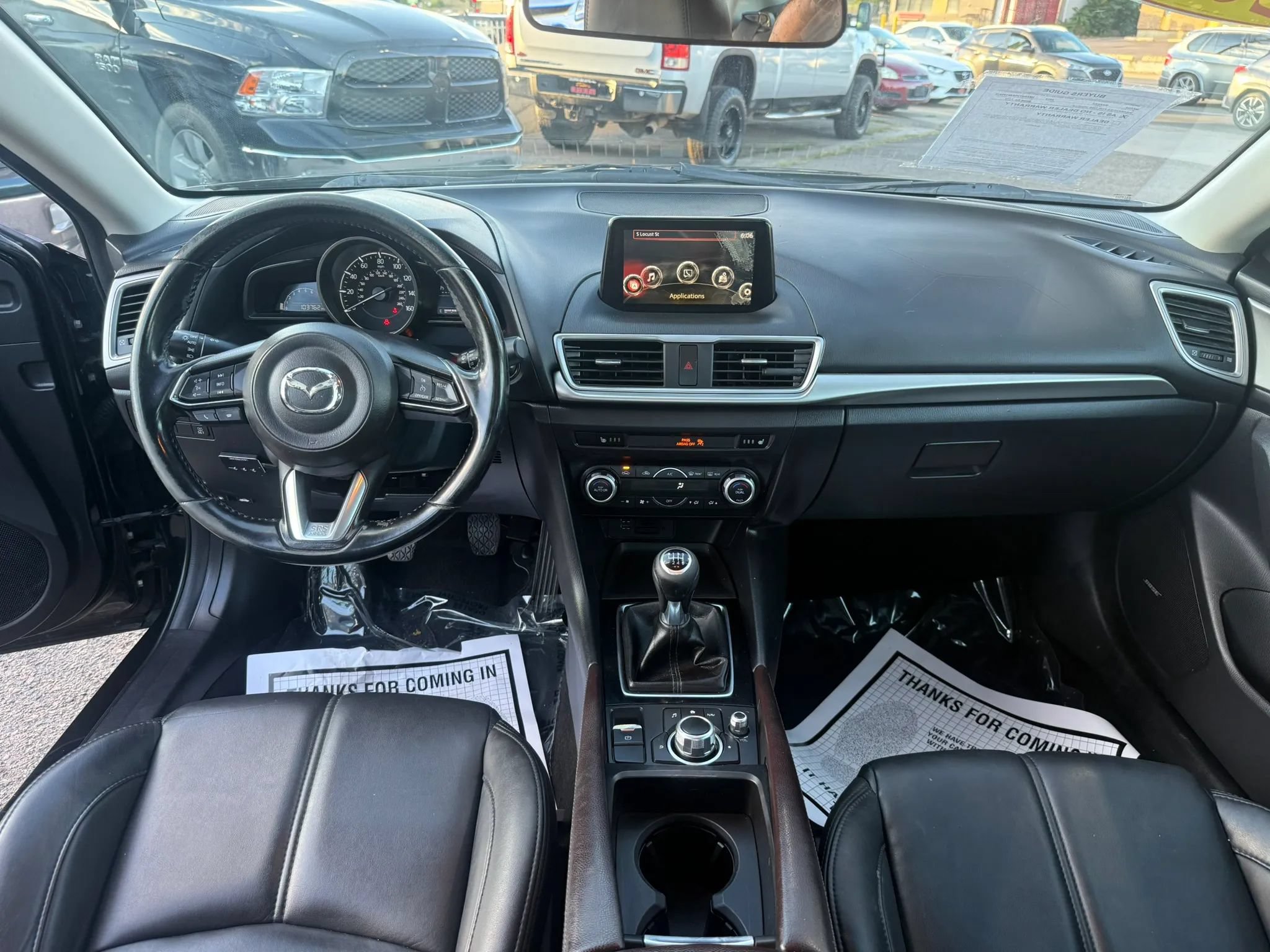 Used 2018 MAZDA MAZDA3 Touring FWD image 13