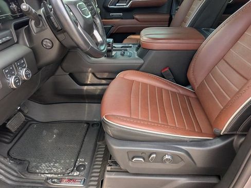 Used 2024 GMC Sierra 1500 Denali Ultimate AWD/4WD image 14