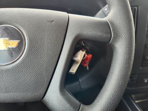 New 2025 Chevrolet Express 3500 w/ Power Convenience Package image 28