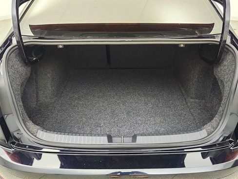 Used 2019 Volkswagen Jetta GLI FWD image 19