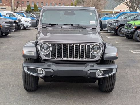 New 2026 Jeep Wrangler Sahara AWD/4WD image 8