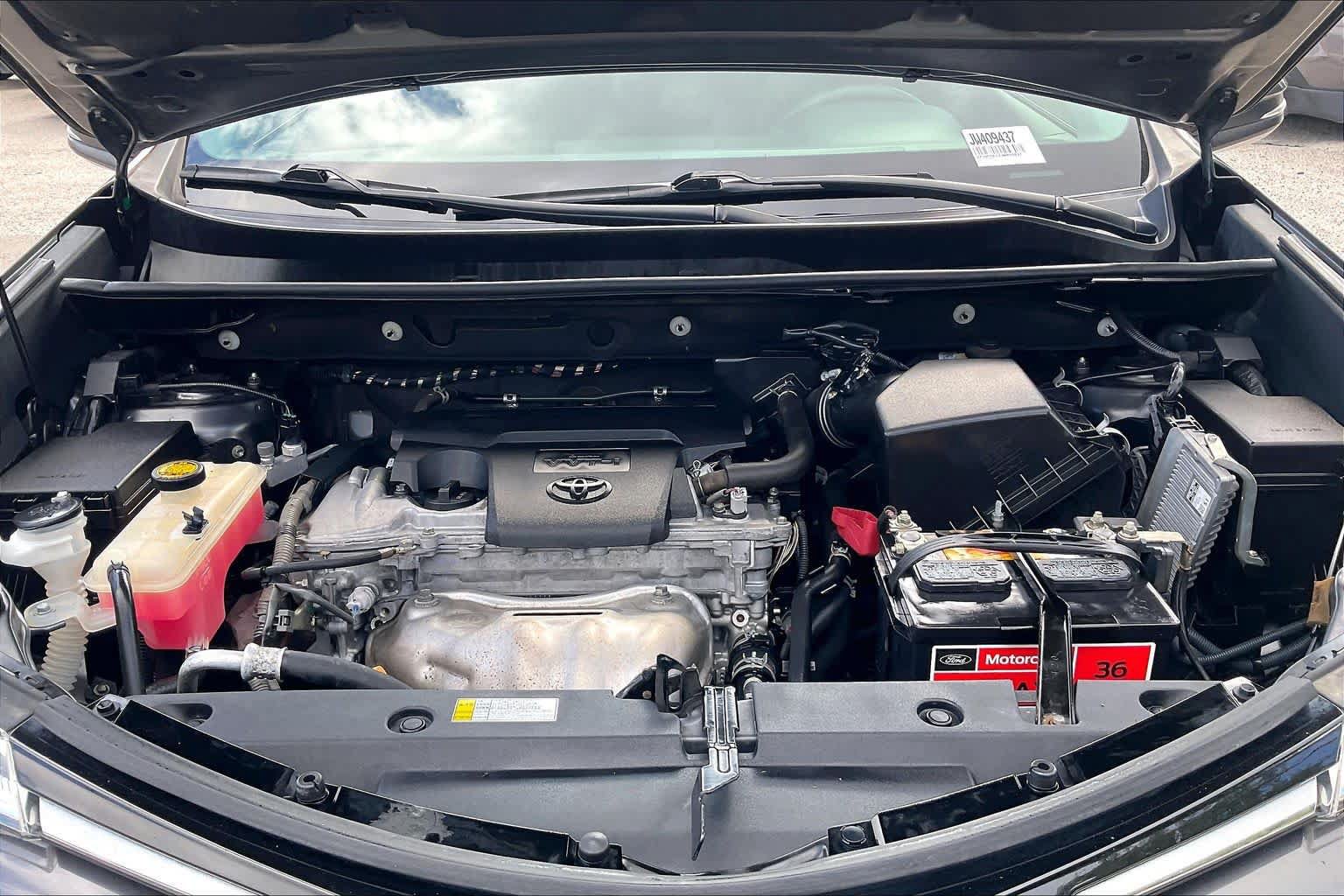 Used 2018 Toyota RAV4 Limited FWD image 31