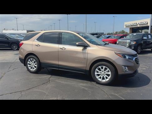 Certified 2019 Chevrolet Equinox LT FWD image 2
