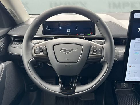 Used 2025 Ford Mustang Mach-E Select w/ Comfort Package Lite RWD image 15