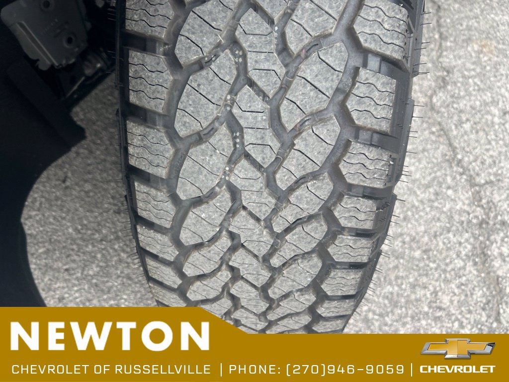 New 2027 Chevrolet Equinox ACTIV w/ Convenience Package III FWD image 49