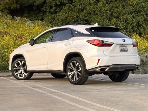 Used 2017 Lexus RX 350 FWD w/ Premium Package image 2