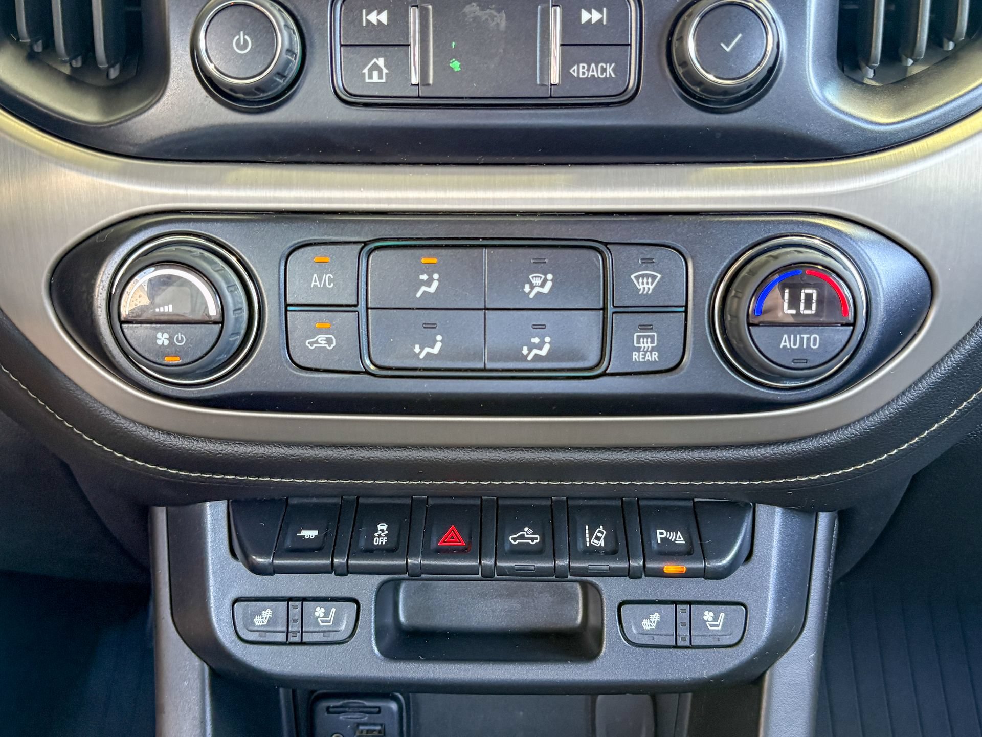 Used 2020 GMC Canyon Denali AWD/4WD image 23