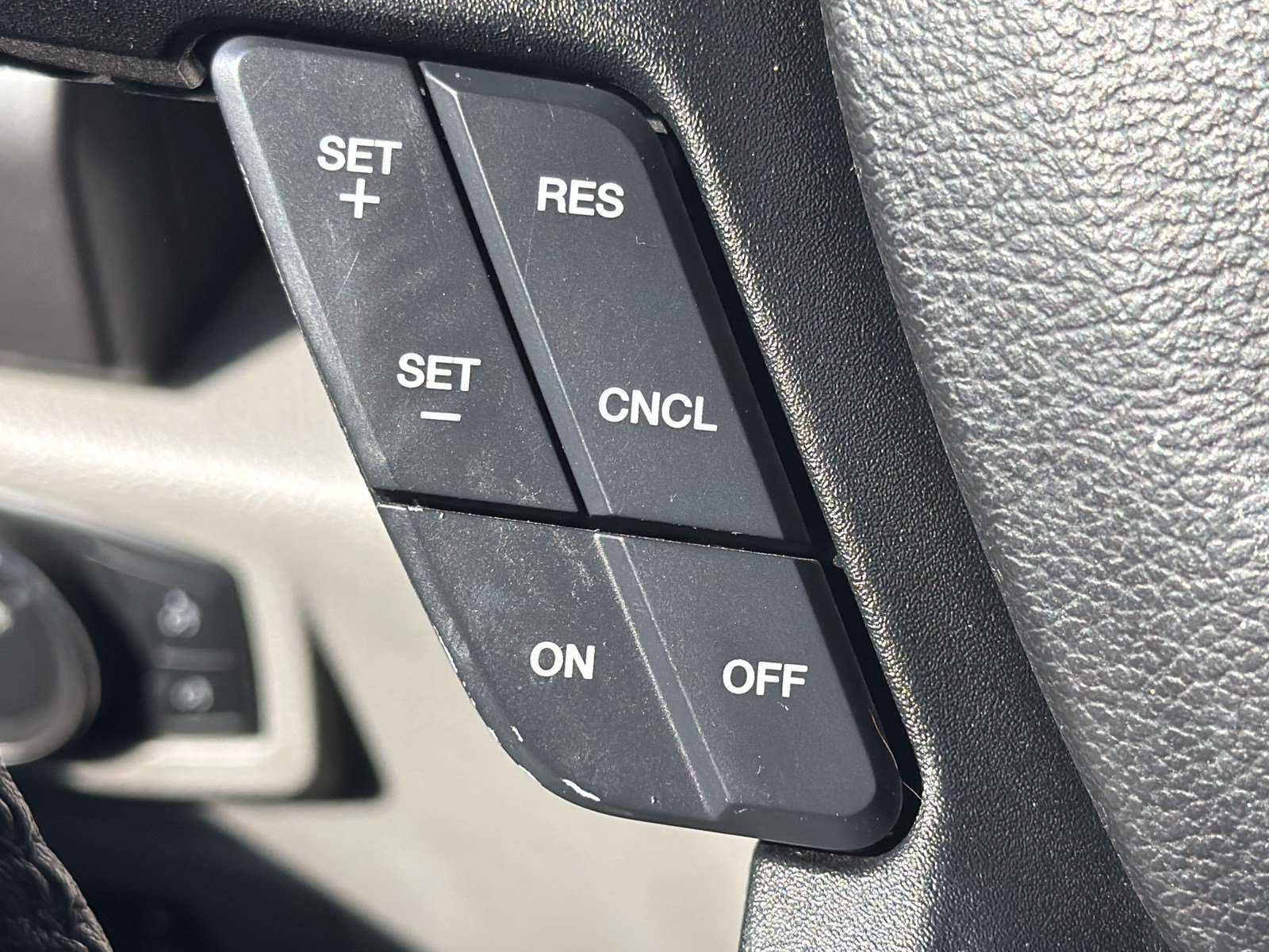 Used 2016 Ford F150 XLT w/ Equipment Group 301A Mid AWD/4WD image 28