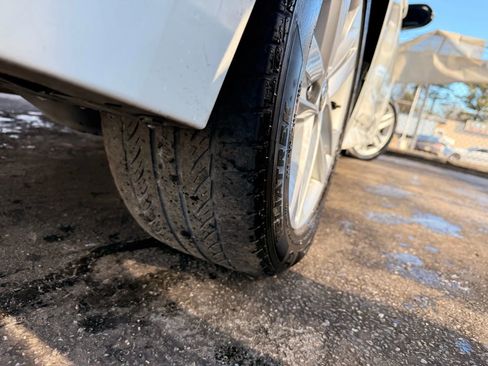 Used 2021 Toyota Corolla SE image 43