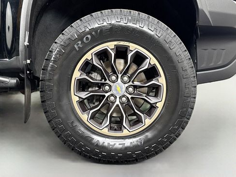 Used 2020 Chevrolet Colorado ZR2 image 42