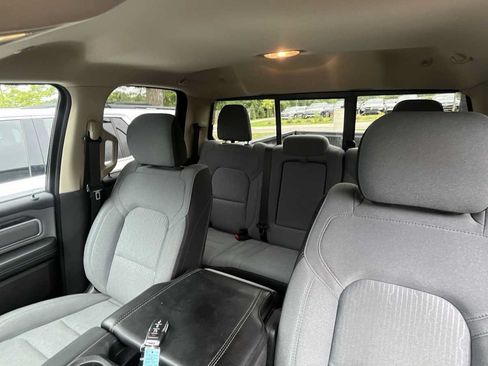 Used 2020 RAM 1500 Big Horn AWD/4WD image 10
