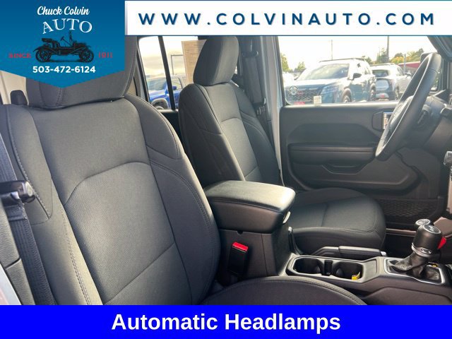 Used 2023 Jeep Wrangler Unlimited Sport AWD/4WD image 23