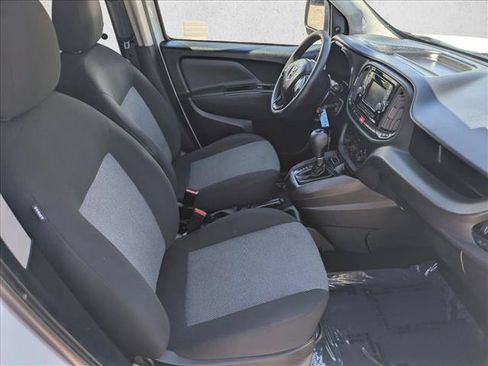 Used 2020 RAM ProMaster City Tradesman FWD image 20