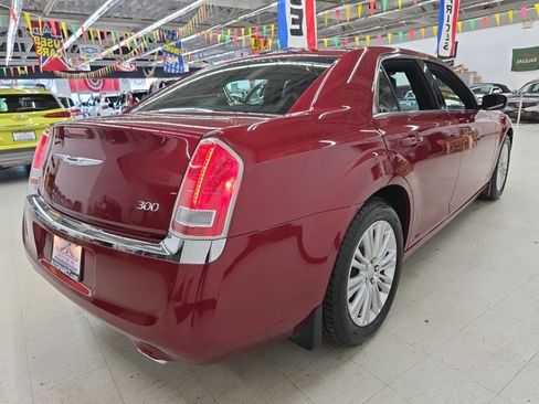 Used 2013 Chrysler 300 AWD w/ Driver Convenience Group image 6