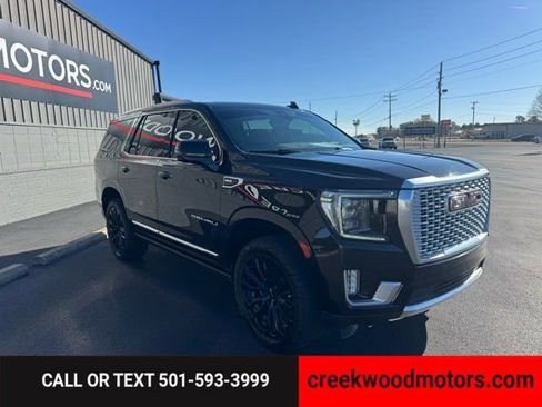 Used 2021 GMC Yukon Denali w/ Denali Ultimate Package image 2