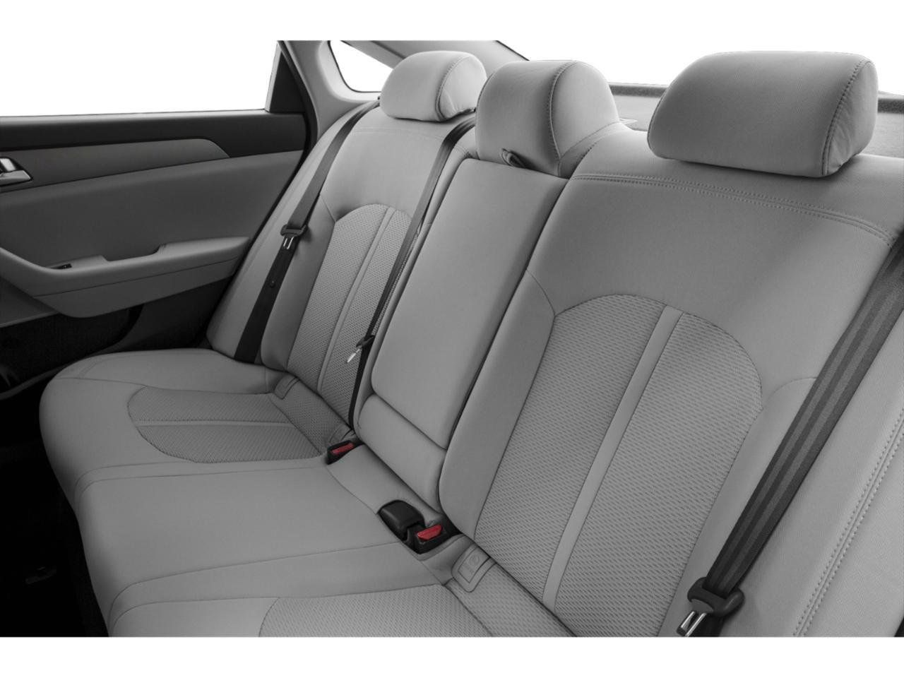 Used 2015 Hyundai Sonata SE w/ Option Group 09 FWD image 8