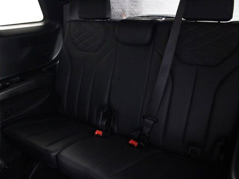 Used 2022 Hyundai Palisade Limited image 19