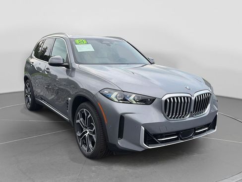 Used 2024 BMW X5 xDrive40i w/ Premium Package AWD/4WD image 8