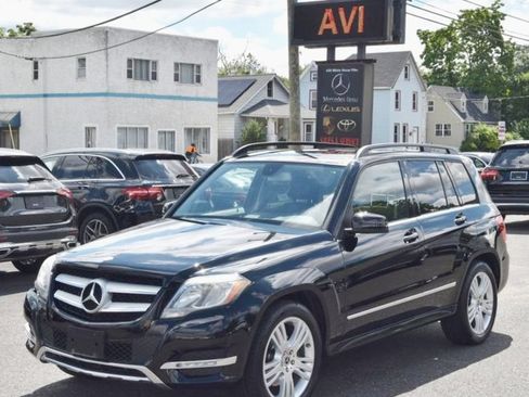 Used 2013 Mercedes-Benz GLK 350 4MATIC image 4
