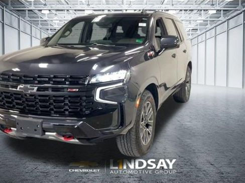 Used 2024 Chevrolet Tahoe Z71 w/ Z71 Off-Road Package AWD/4WD image 5