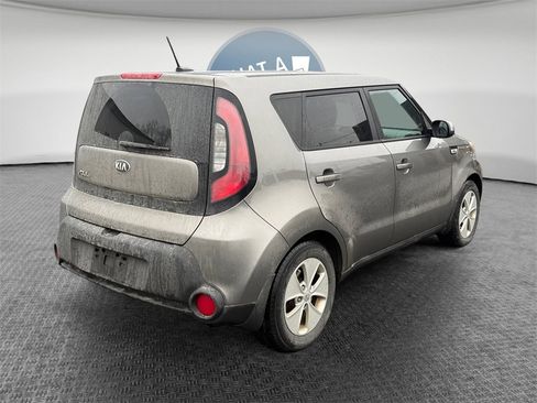 Used 2016 Kia Soul image 3