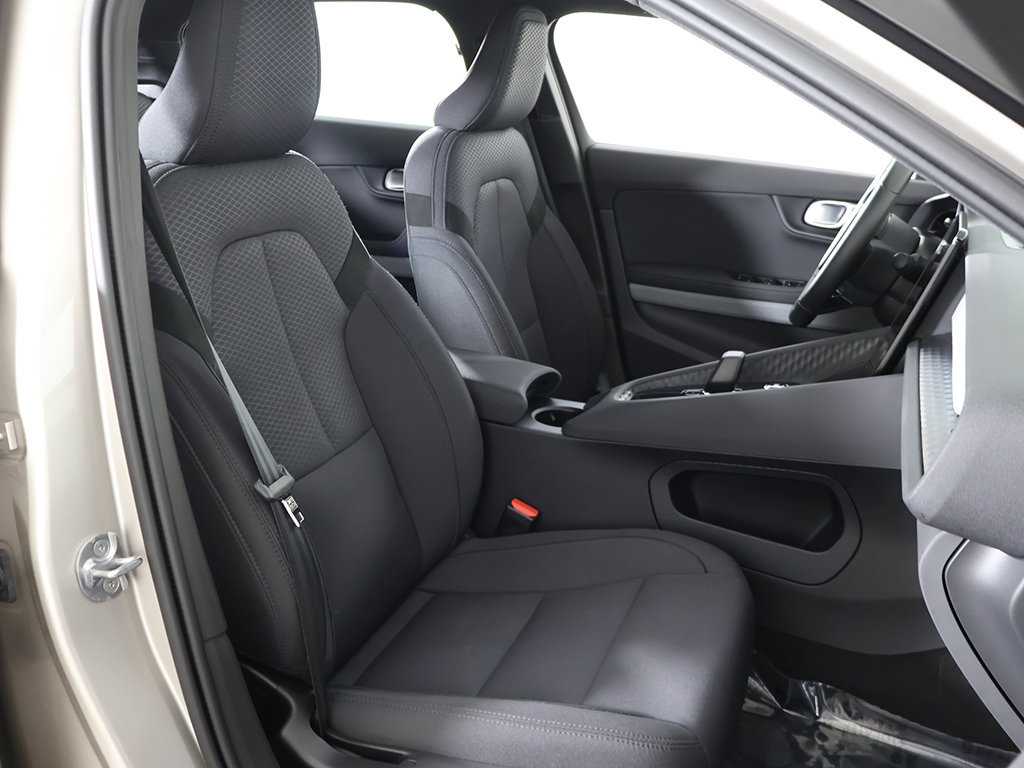 Used 2024 Polestar Polestar 2 AWD/4WD image 31