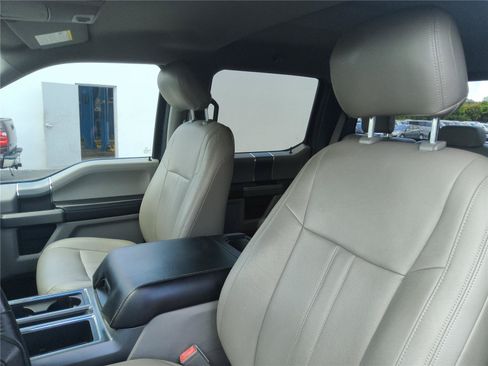 Used 2018 Ford F150 XLT w/ Equipment Group 302A Luxury RWD image 18