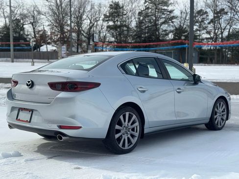 Used 2019 MAZDA MAZDA3 AWD Sedan image 5