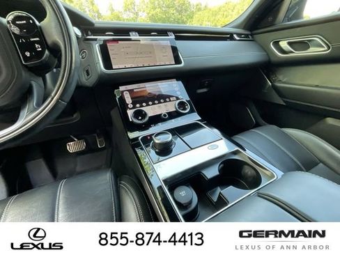 Used 2018 Land Rover Range Rover Velar AWD/4WD image 20
