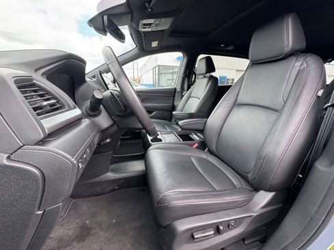 Certified 2025 Honda Odyssey Sport-L image 14