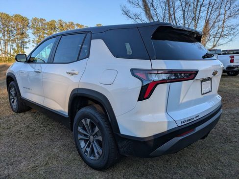 New 2026 Chevrolet Equinox LT w/ Convenience Package II image 6