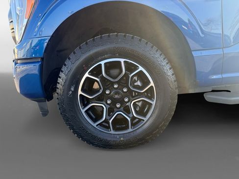 Used 2022 Ford F150 XLT w/ Equipment Group 302A High image 16