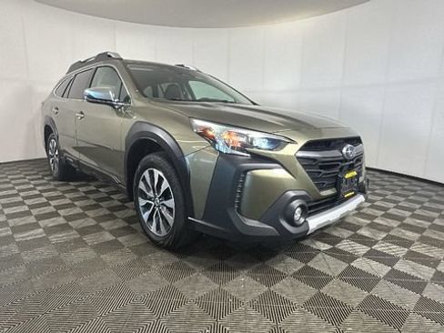 Used 2023 Subaru Outback Touring XT AWD/4WD image 2