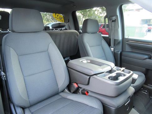 Used 2022 GMC Sierra 1500 Elevation image 10
