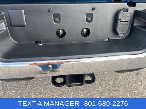 Used 2024 RAM 3500 Tradesman w/ Chrome Appearance Group AWD/4WD image 13