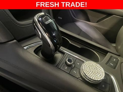 Used 2020 Cadillac XT6 Premium Luxury AWD/4WD image 13