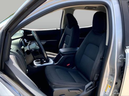 Used 2020 Chevrolet Colorado LT RWD image 8