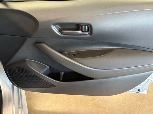 Used 2024 Toyota Corolla LE image 35