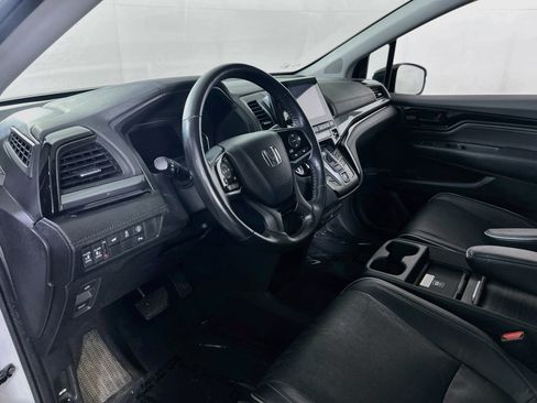 Used 2023 Honda Odyssey Elite image 9