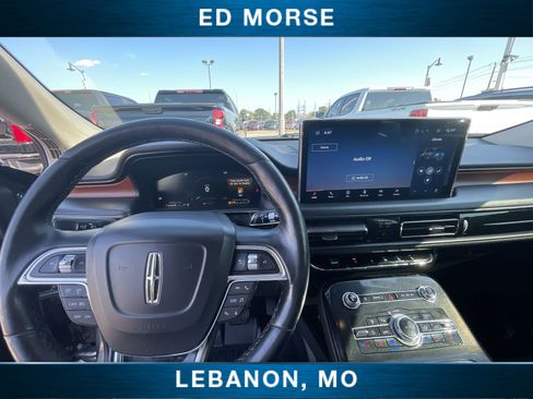 Used 2022 Lincoln Nautilus Reserve w/ Monochromatic Package AWD/4WD image 11