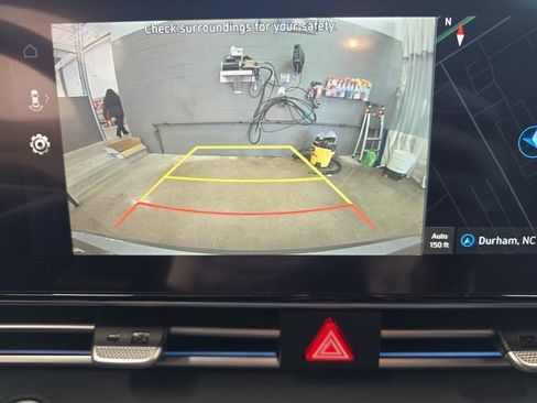 New 2026 Hyundai Elantra Limited image 24