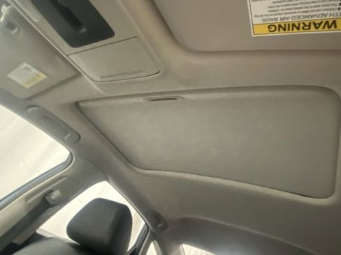 Used 2022 Honda Civic Touring image 27