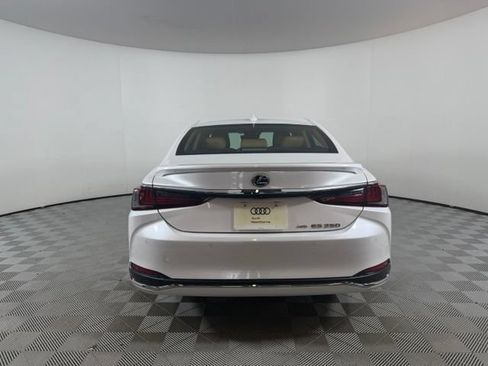 Used 2023 Lexus ES 250 w/ Premium Package AWD/4WD image 6