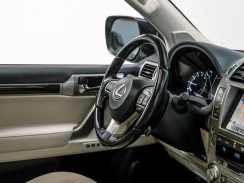 Used 2021 Lexus GX 460 Premium image 15