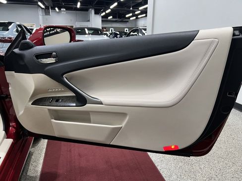 Used 2010 Lexus IS 350C image 29