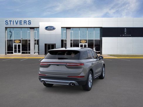 New 2026 Lincoln Corsair Premiere image 8